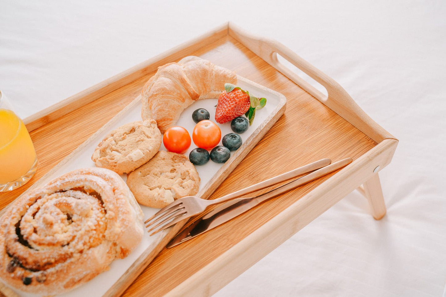 2 Pcs Foldable Bamboo Breakfast Bed Tray – Portable Lap Table with Handles