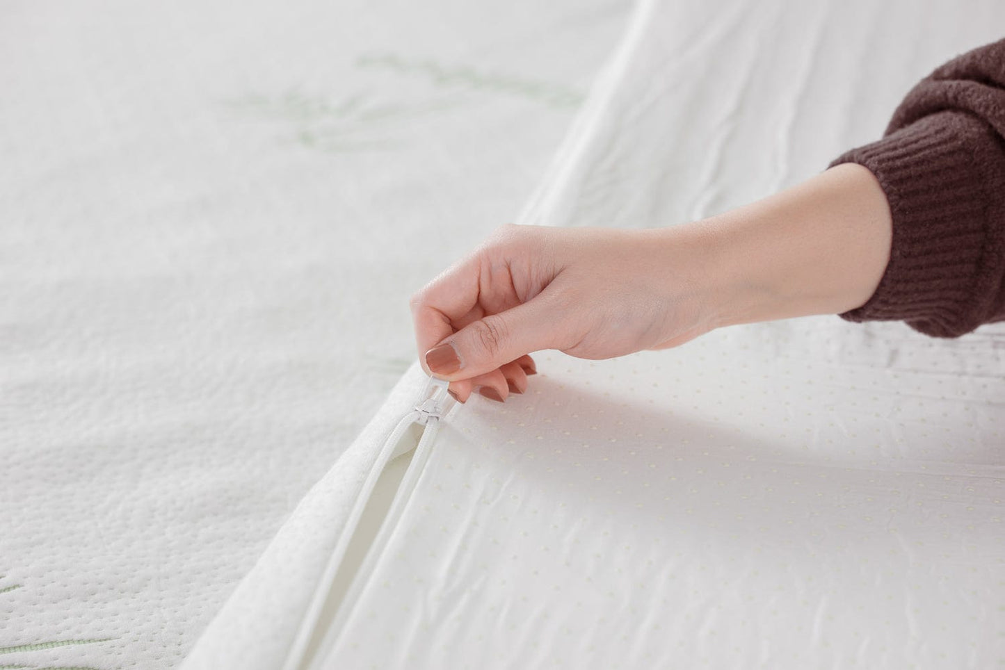 6cm Memory Foam Mattress Topper with Bamboo Cover - Double