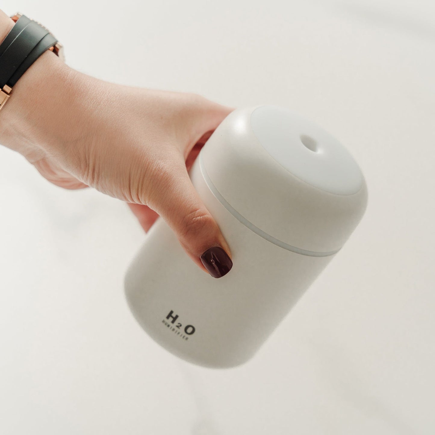 Livingtoday Mini LED Ultrasonic Humidifier 300ml