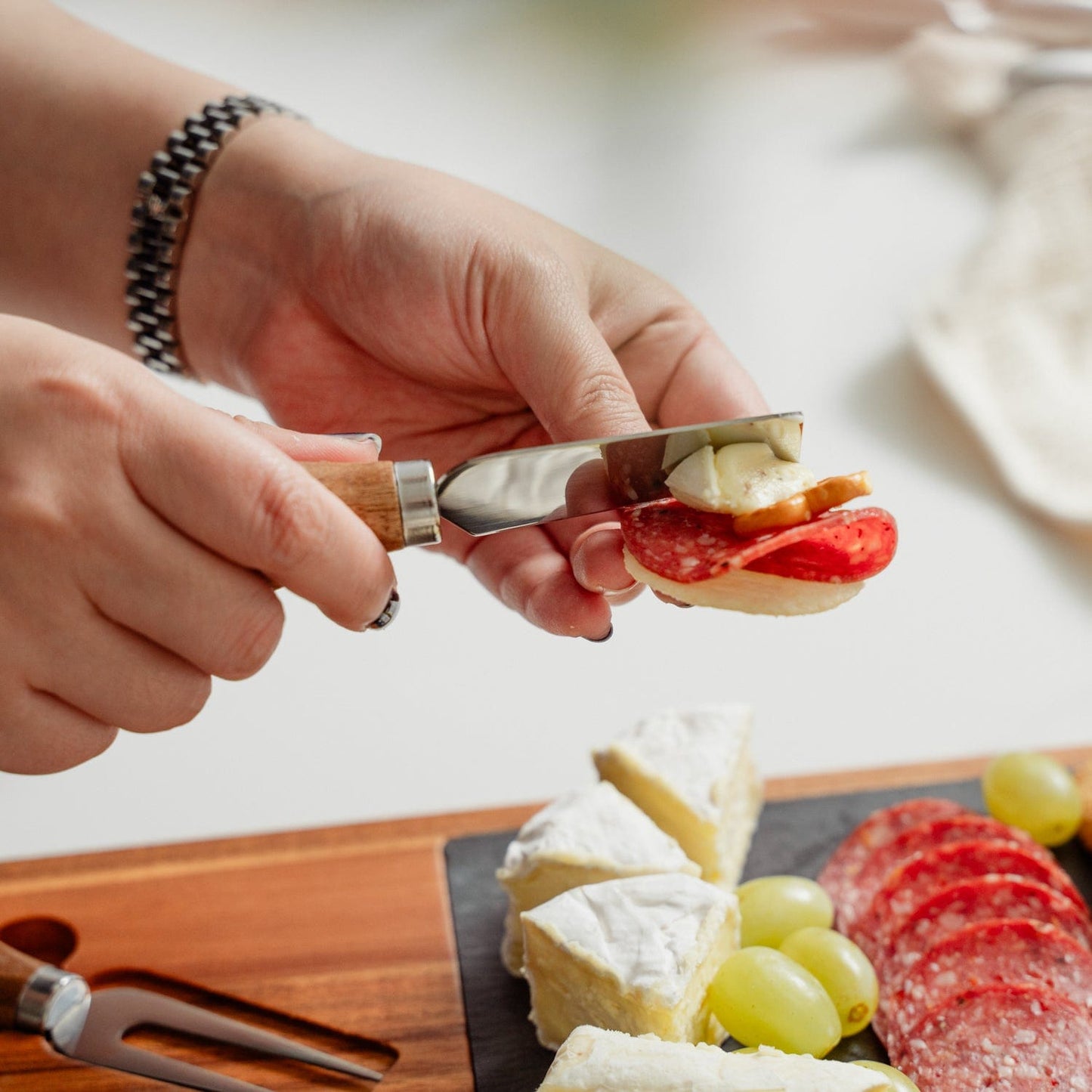 4 Pcs Clevinger Acacia Wood & Slate Cheese Board With Knife Set