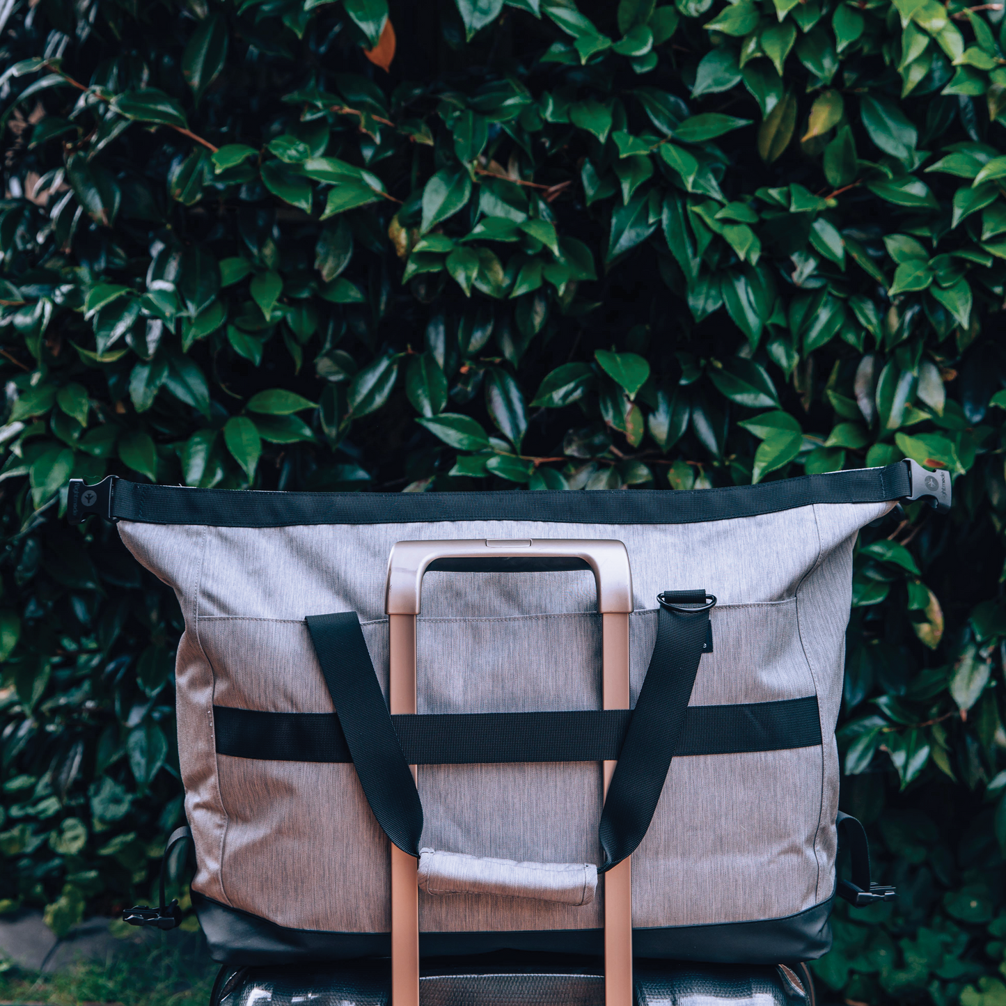 Flightmode Duffel Bag - GREY