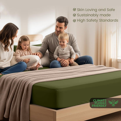 Hotel Quality Fitted Sheet - 1 Piece Fitted Sheet  -Breathable Bedding - Wrinkle, Fade, Stain Resistant- 16inch/40cm Deep Pocket Fitted Bed Sheet-Wrinkle and Fade Resistant,(Olive green,King Single)